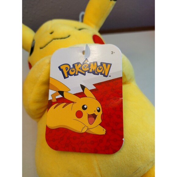 Pokemon Pikachu 9 inch Soft Plush - Pikachu Winking - Picture 5 of 7